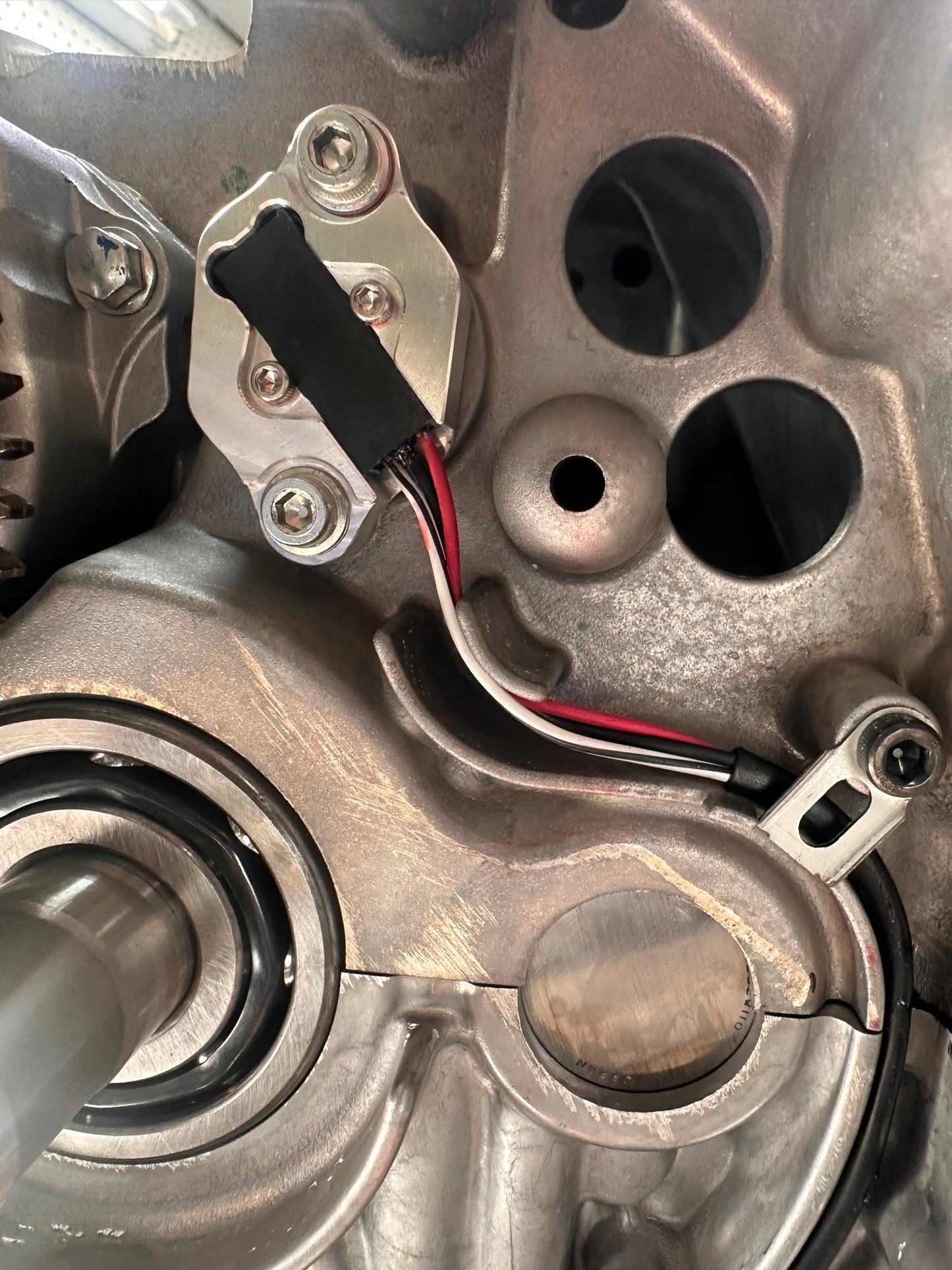 239 Analog Gear Position Sensor - 99-21 Hayabusa